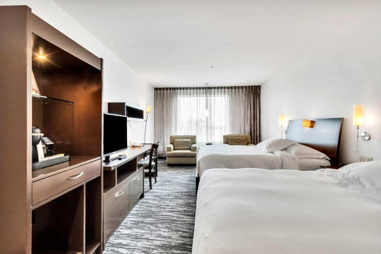 בושרוויל Hotel Mortagne מראה חיצוני תמונה
