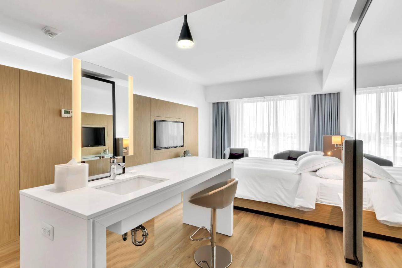 בושרוויל Hotel Mortagne מראה חיצוני תמונה