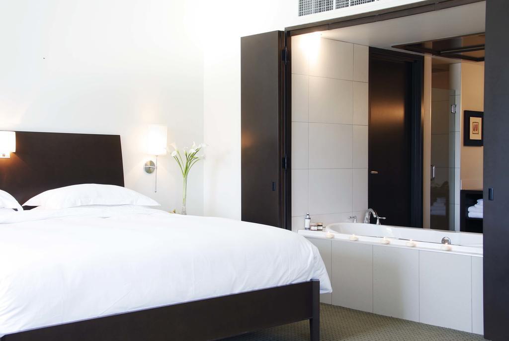 בושרוויל Hotel Mortagne מראה חיצוני תמונה