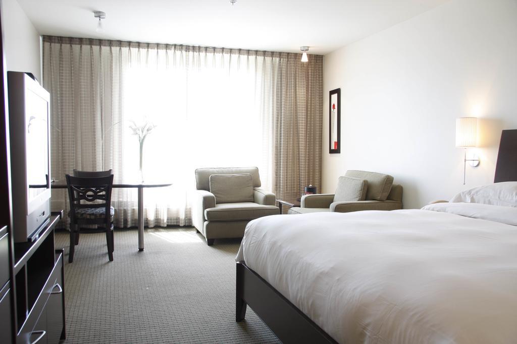 בושרוויל Hotel Mortagne מראה חיצוני תמונה